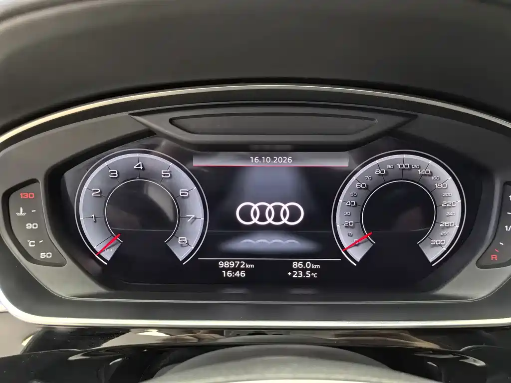 Audi A8 — миниатюра 11