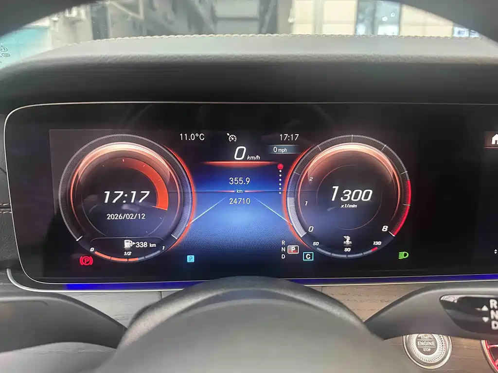 MERCEDES-BENZ E CLASS