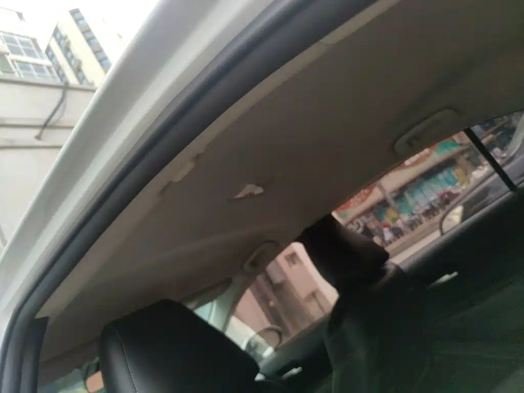 Toyota Corolla — миниатюра 14
