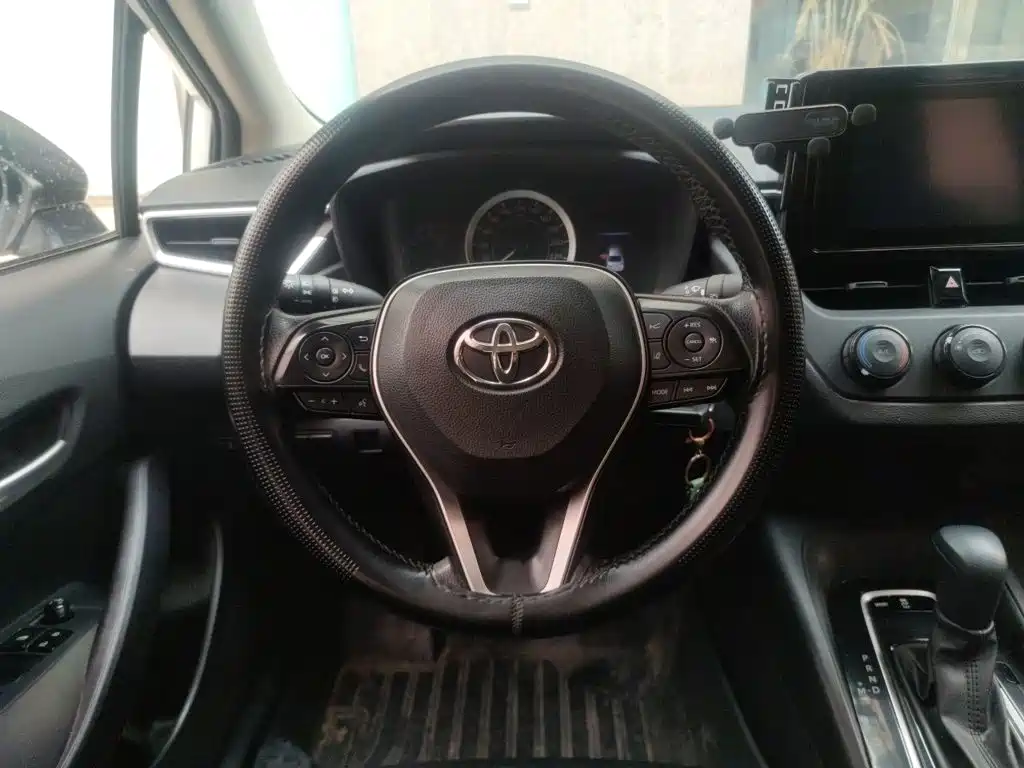 Toyota Corolla — миниатюра 6