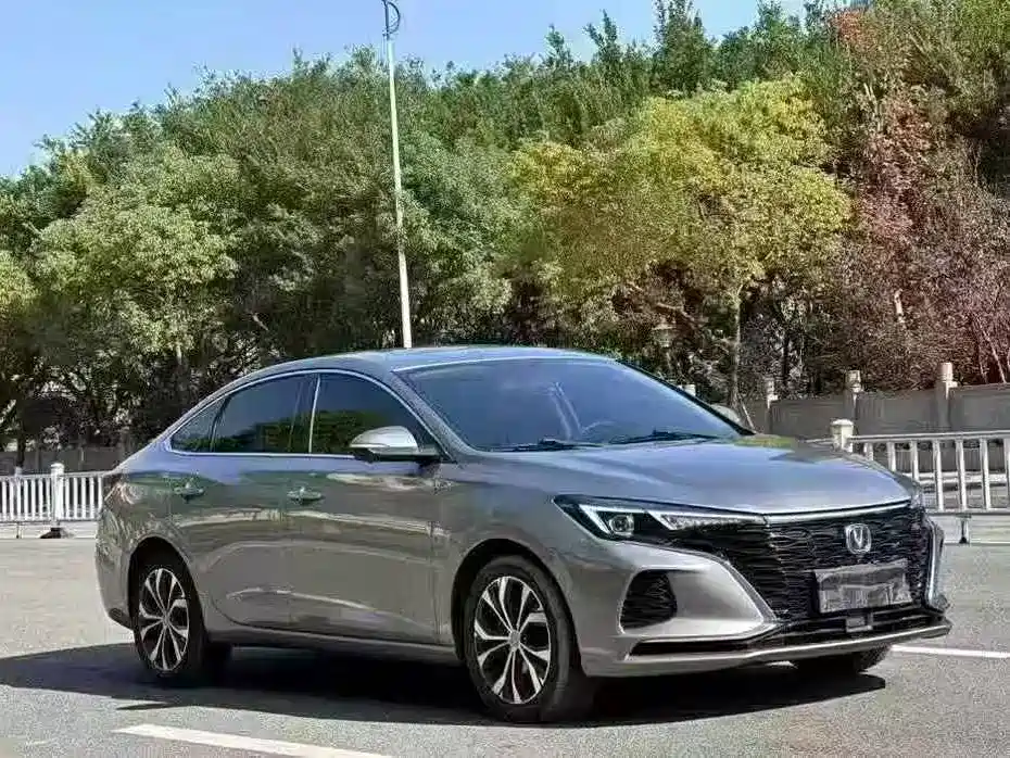 Changan Eado — миниатюра 3