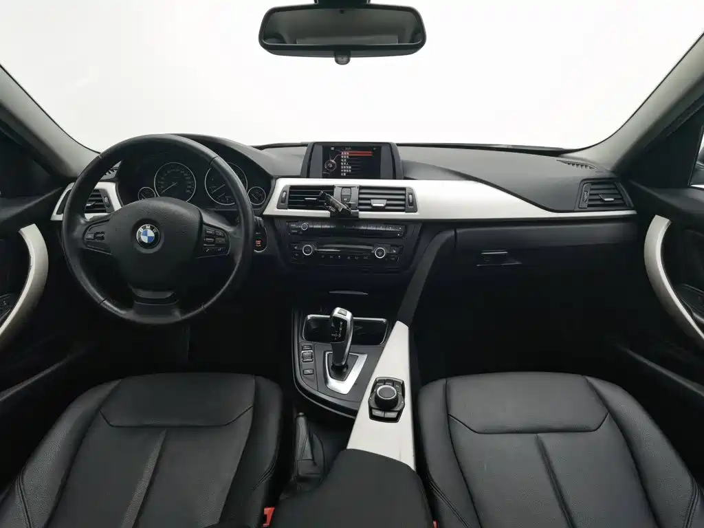 BMW 3 Series — миниатюра 5