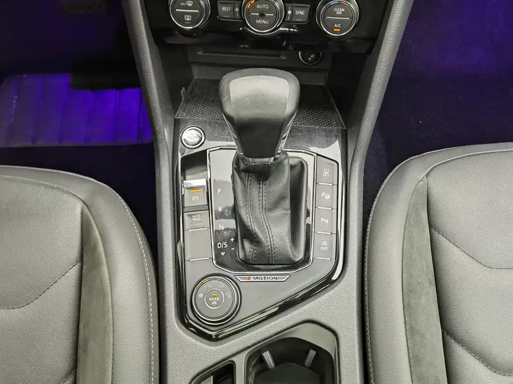Volkswagen Tiguan L — миниатюра 13