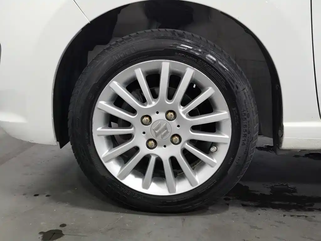 Suzuki Alto — миниатюра 17