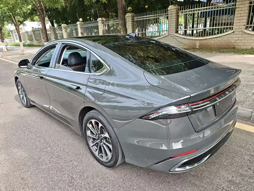 Lincoln Z — миниатюра 6