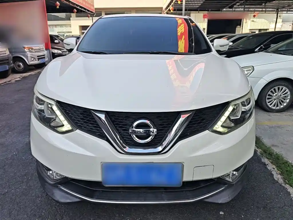 Nissan Qashqai — миниатюра 3