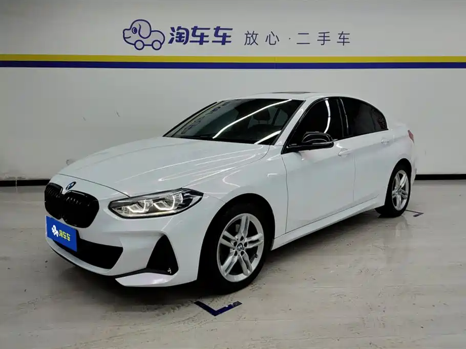 BMW 1 Series 2021