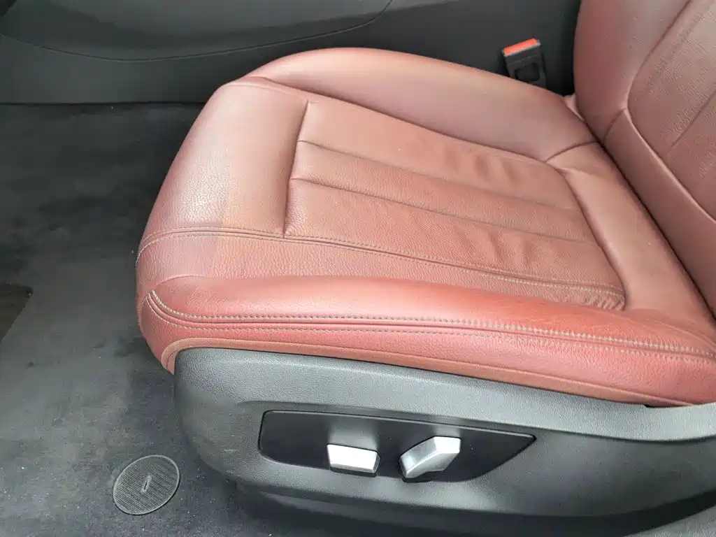 BMW 5 Series — миниатюра 20