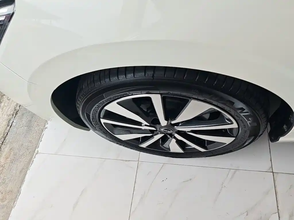 Nissan Sylphy — миниатюра 23