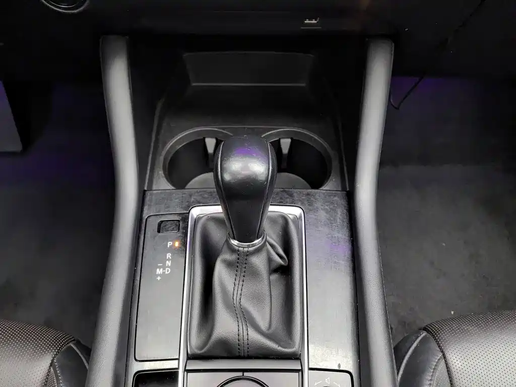 Mazda 3 Axela — миниатюра 13
