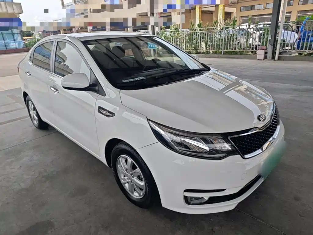 Kia K2 2015 1.4L MT GLS