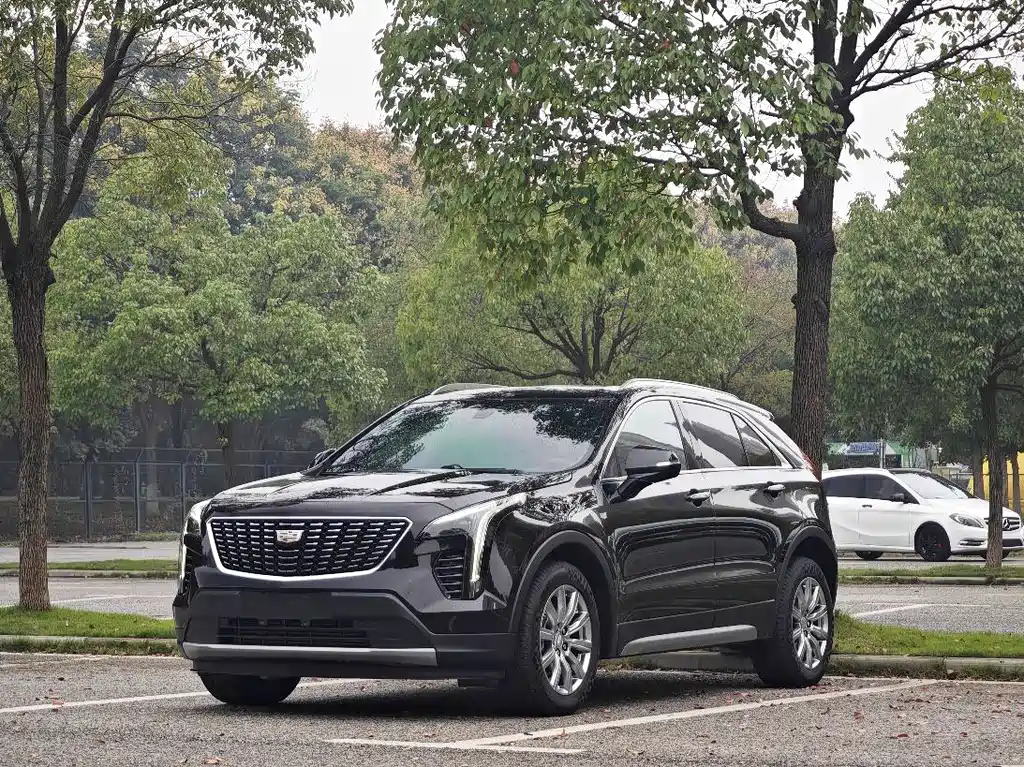 Cadillac XT4