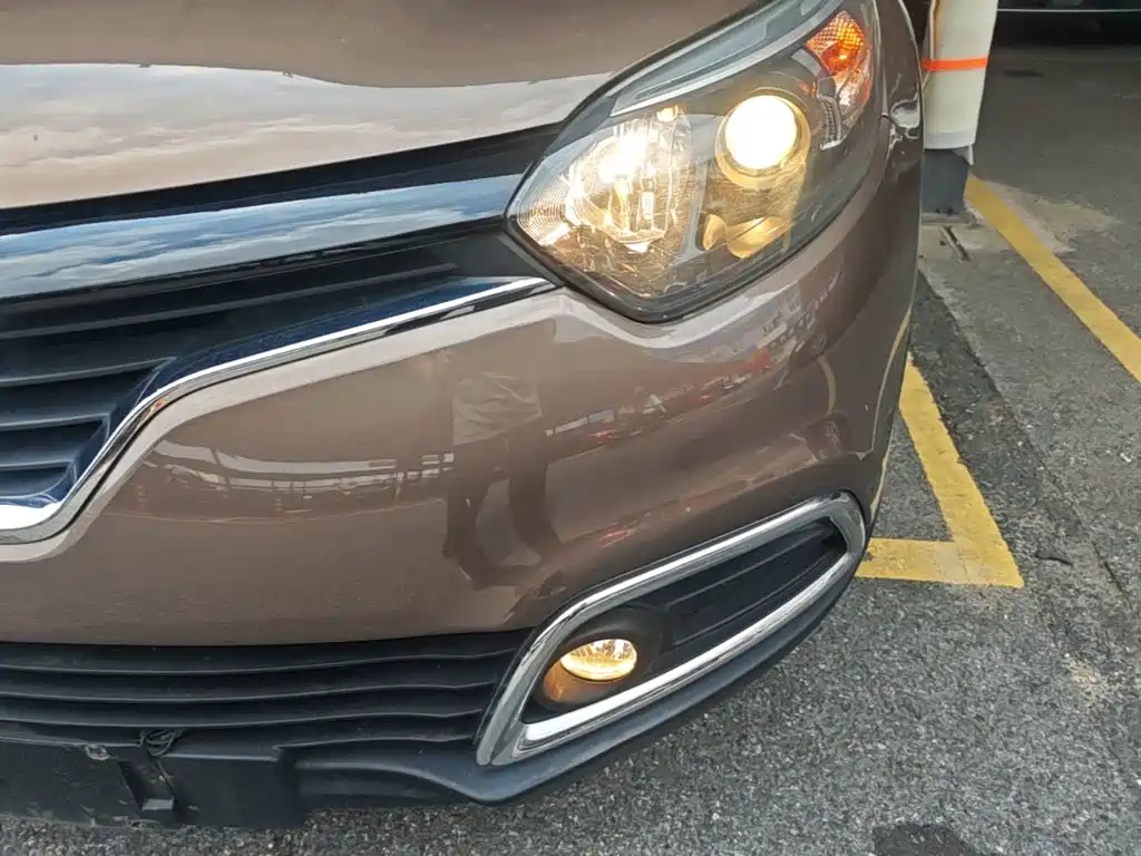 Renault Captur — миниатюра 24
