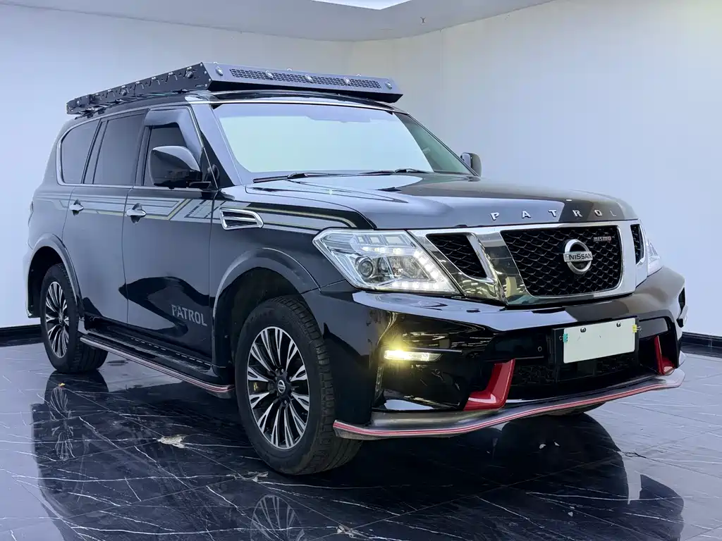 Nissan Patrol — миниатюра 3