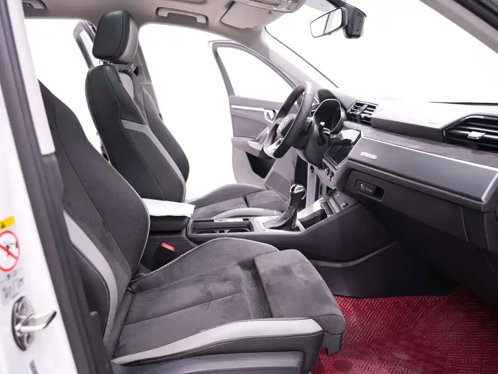 Audi Q3 — миниатюра 21