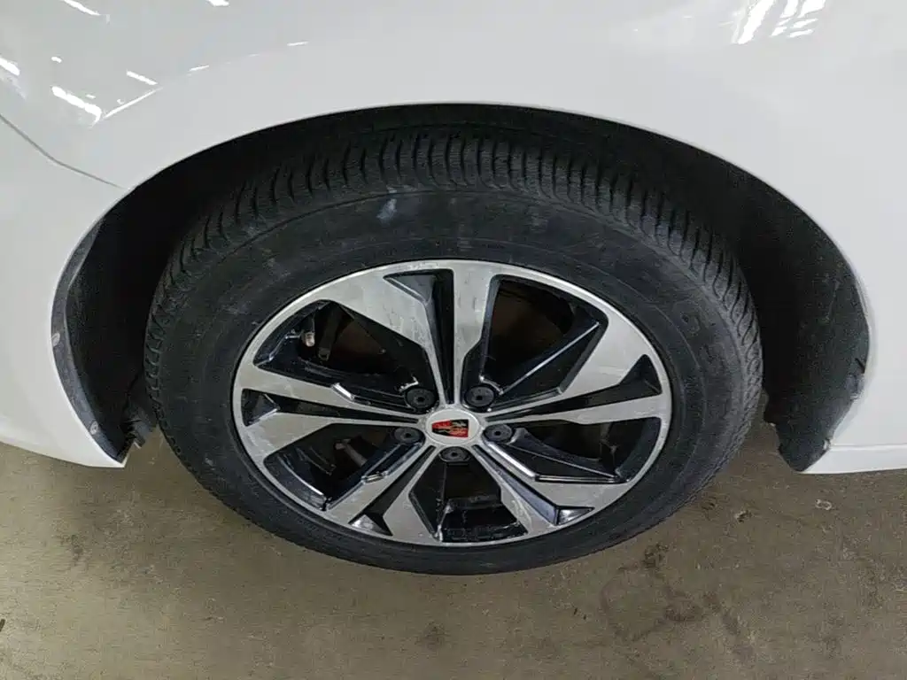 Roewe 360 — миниатюра 23