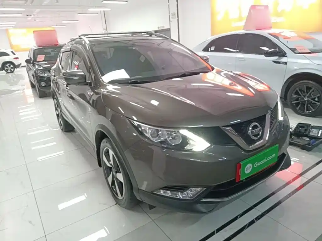 Nissan Qashqai — миниатюра 4