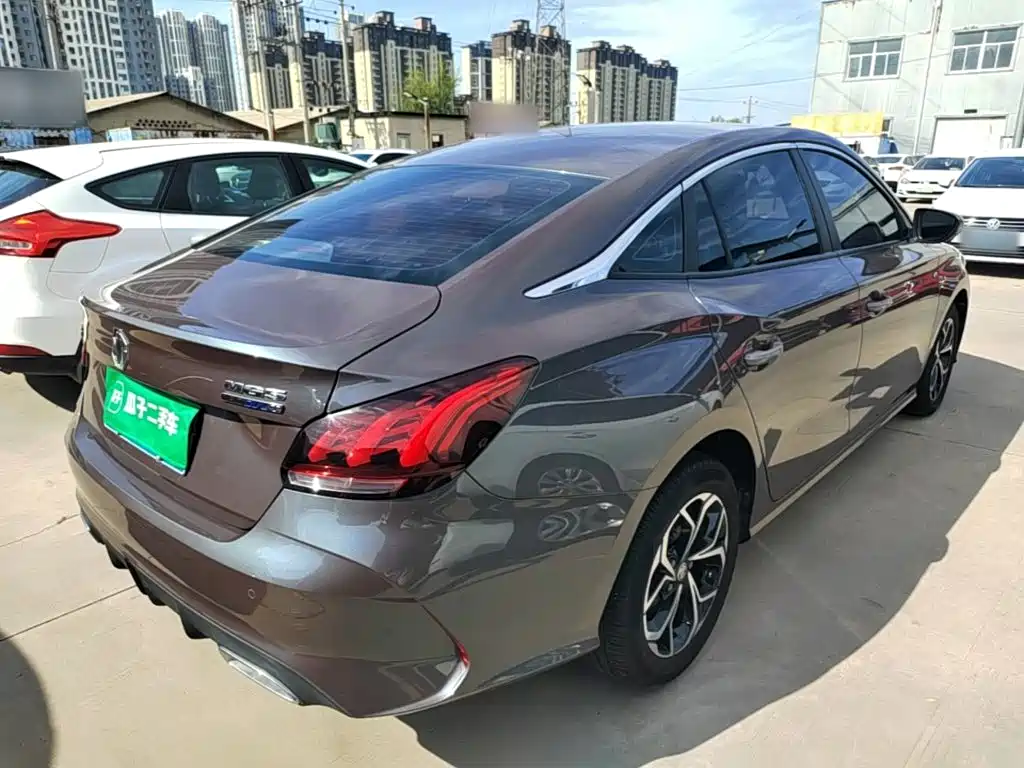 MG MG5 — миниатюра 7