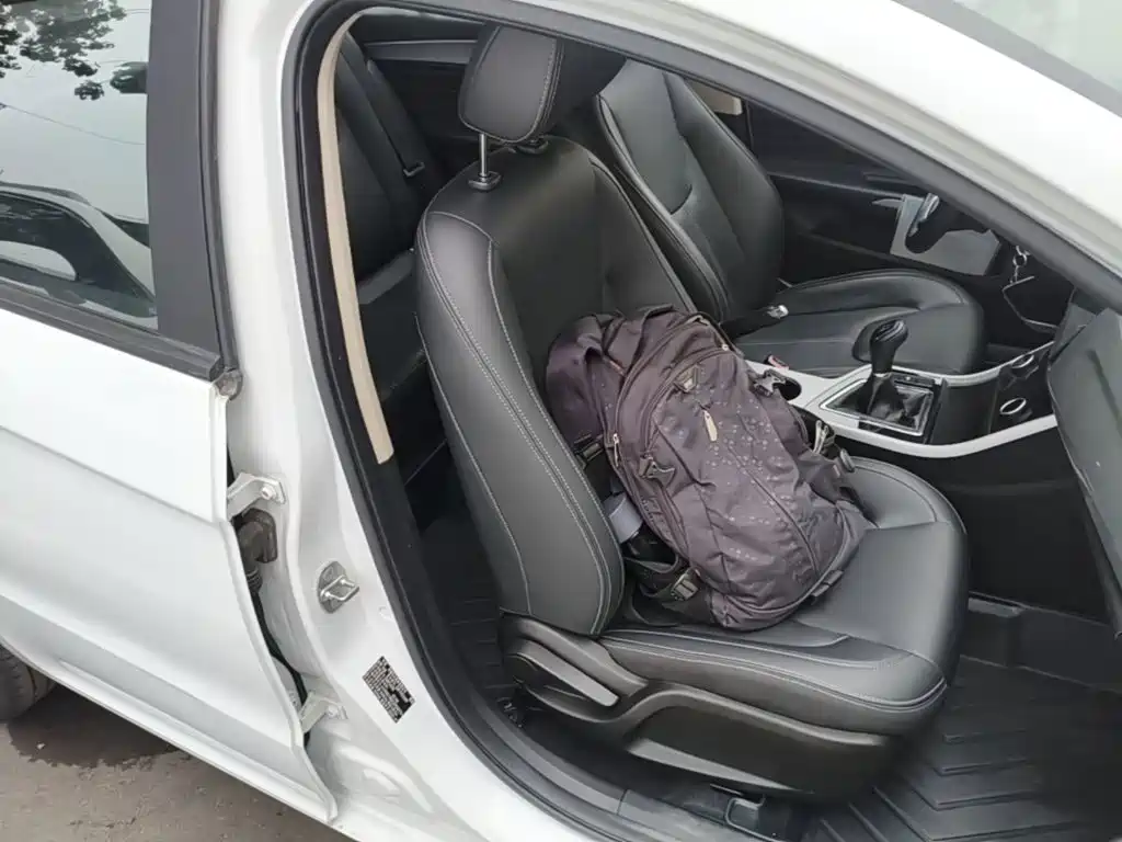 Chery Arrizo 5 — миниатюра 25