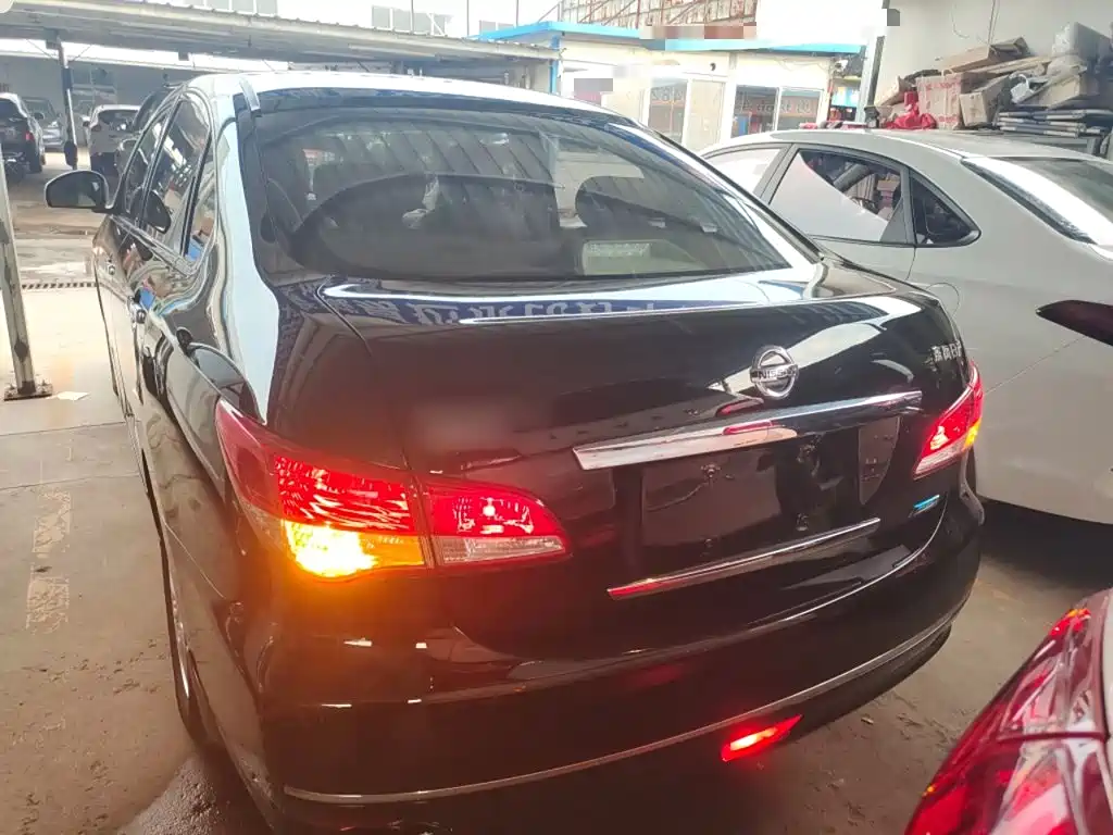 Nissan Sylphy — миниатюра 6