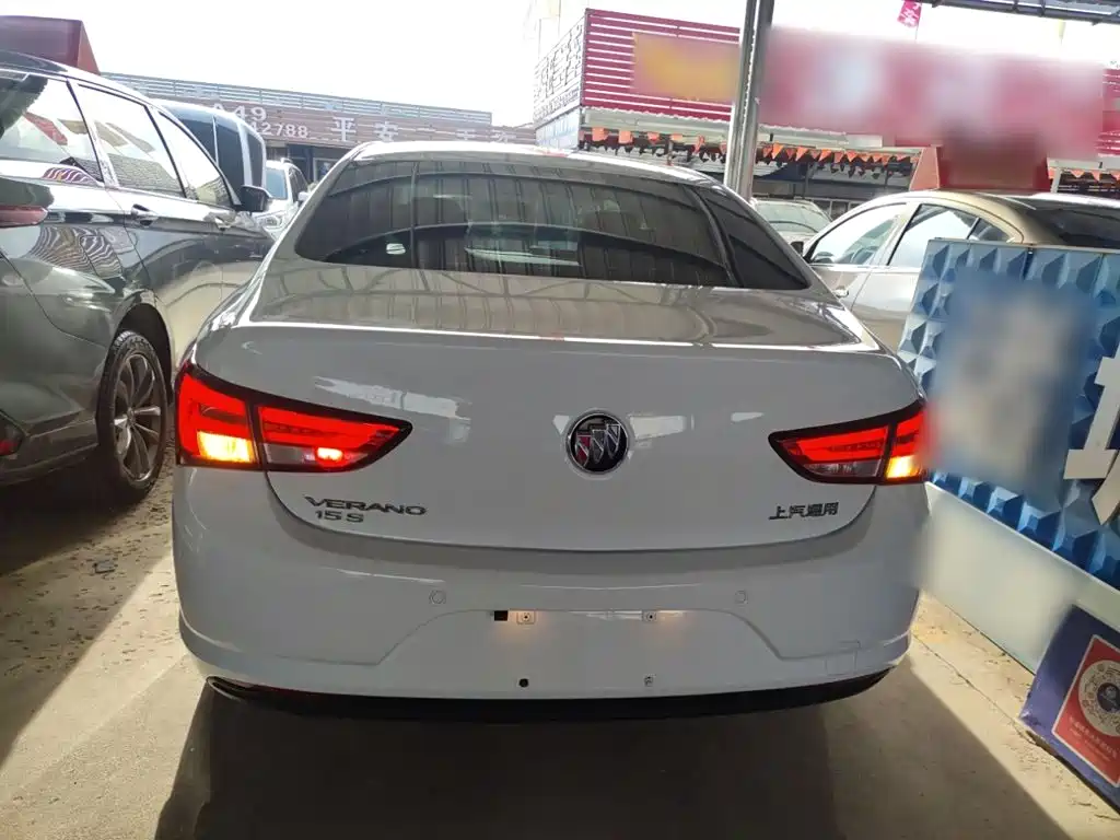 Buick Verano — миниатюра 6