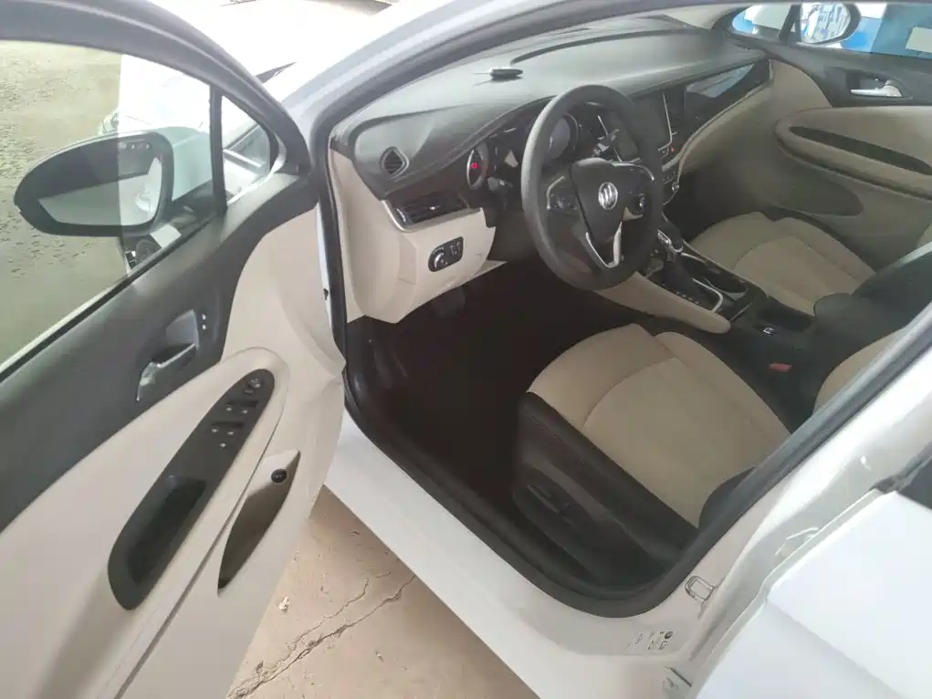 Buick Verano — миниатюра 16