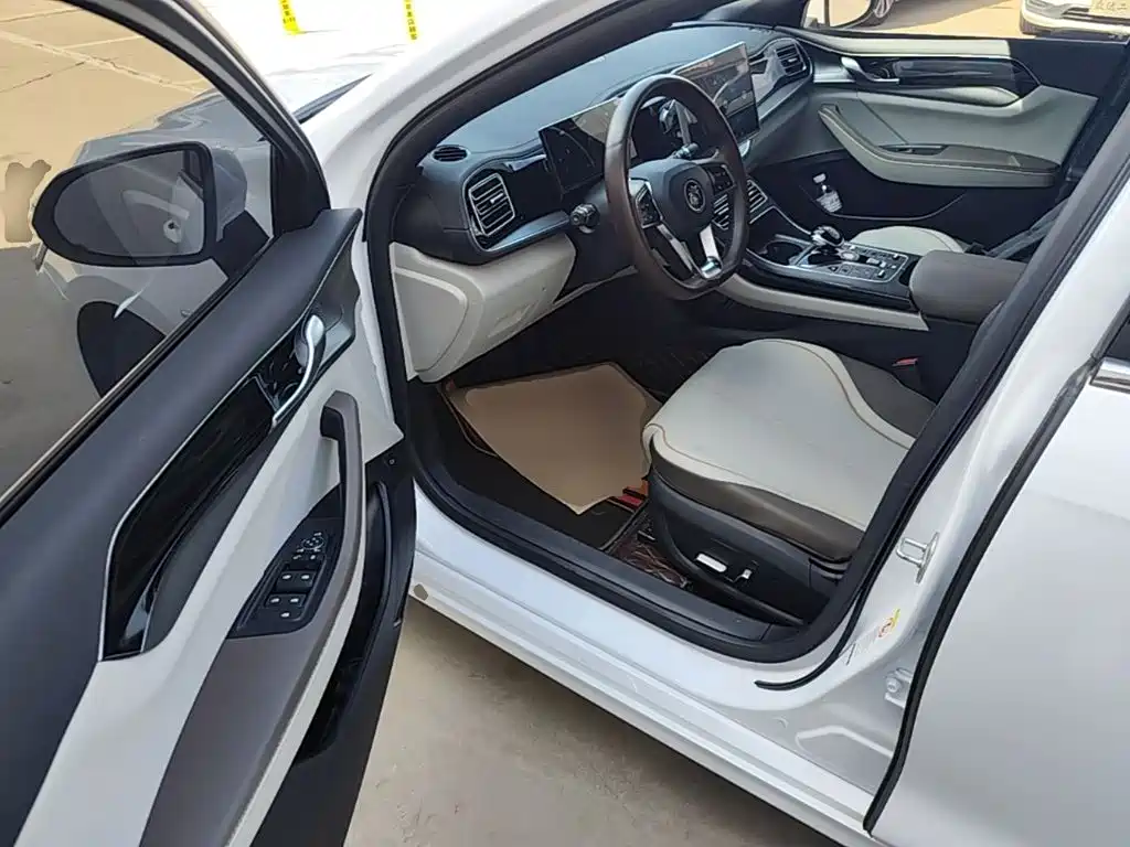BYD Qin PLUS — миниатюра 16