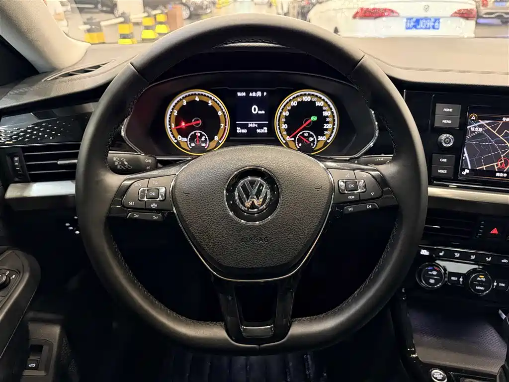 Volkswagen Passat — миниатюра 21