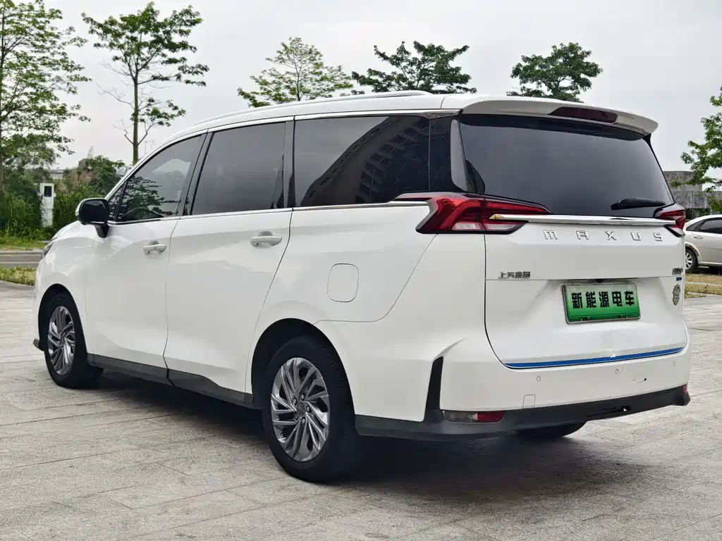 SAIC MAXUS EVERYONE 5