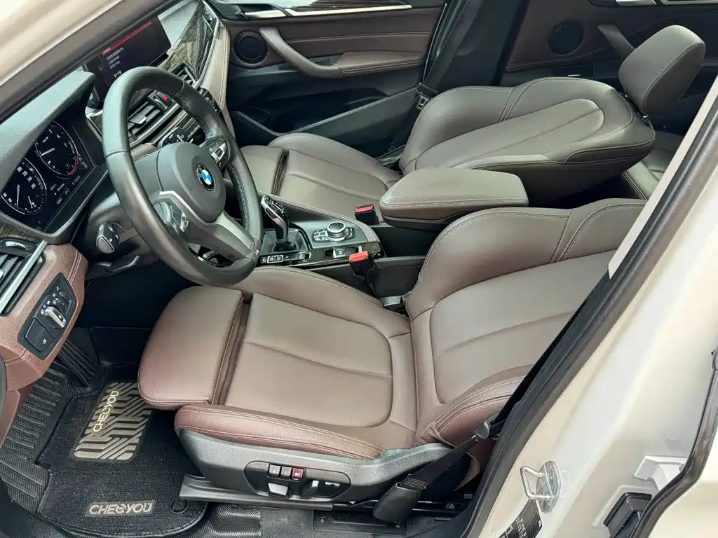 BMW X1 — миниатюра 20