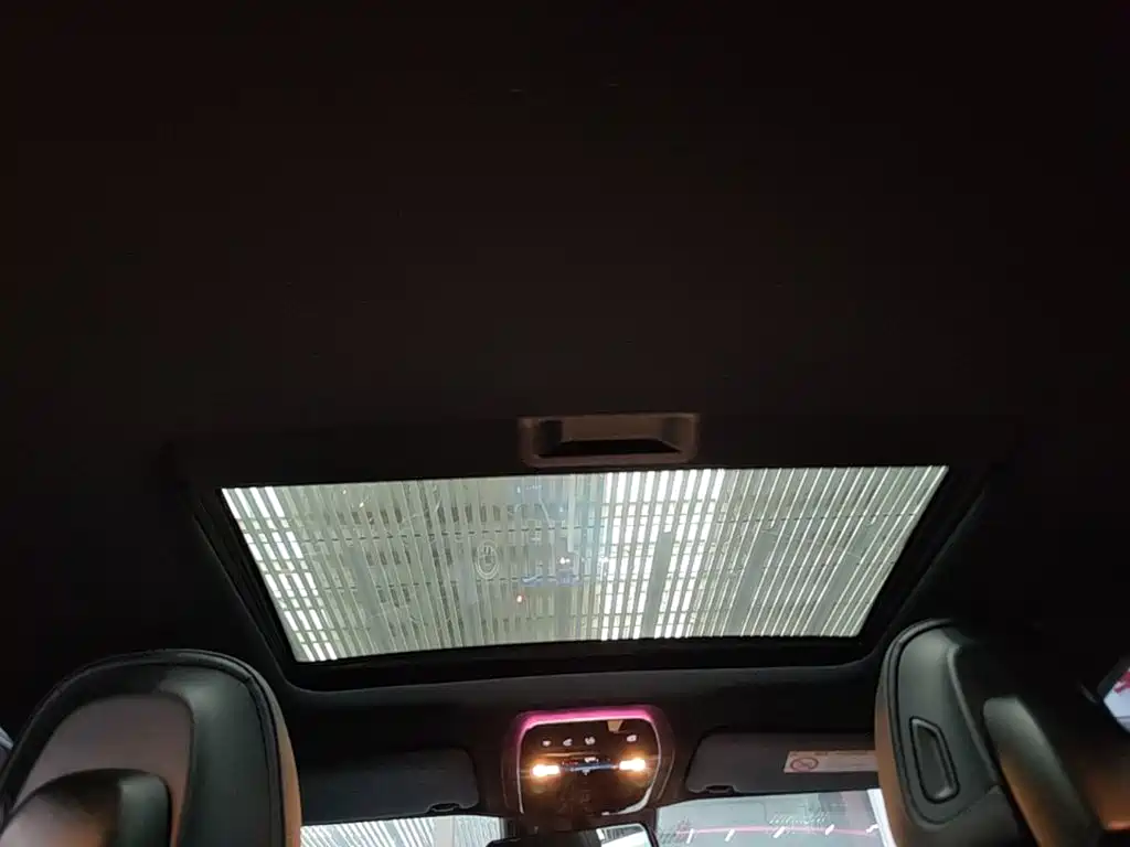 Mercedes-Benz C-Class — миниатюра 18