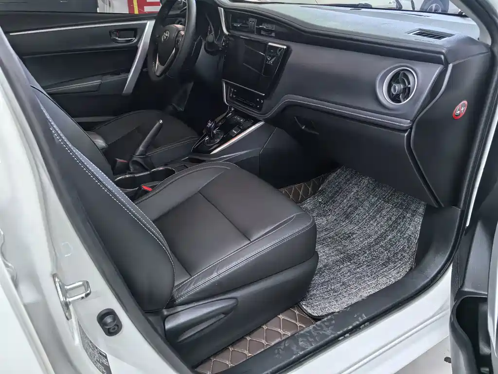 Toyota Corolla — миниатюра 12