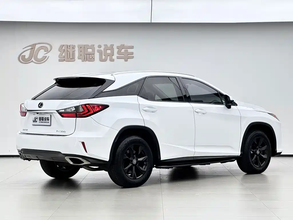 Lexus RX — миниатюра 4