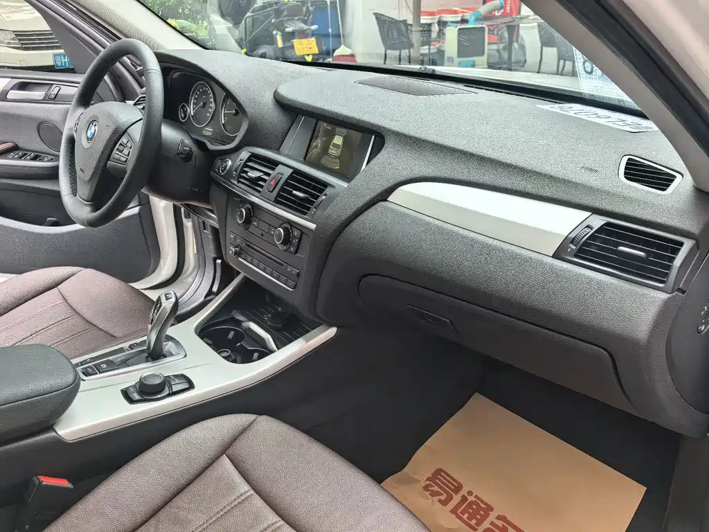 BMW X3 (Import) — миниатюра 13