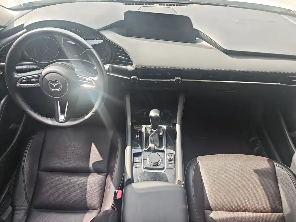 Mazda 3 Axela — миниатюра 11