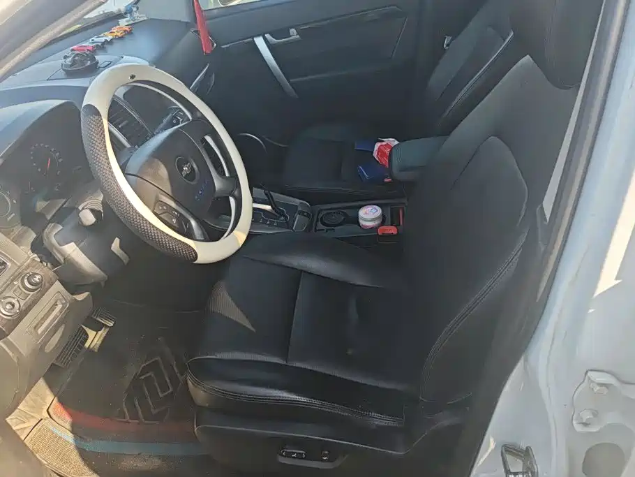 Chevrolet Captiva — миниатюра 9