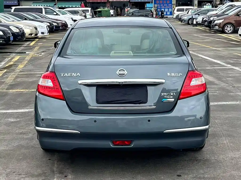Nissan Teana — миниатюра 4