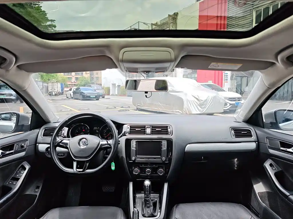 Volkswagen Sagitar — миниатюра 18