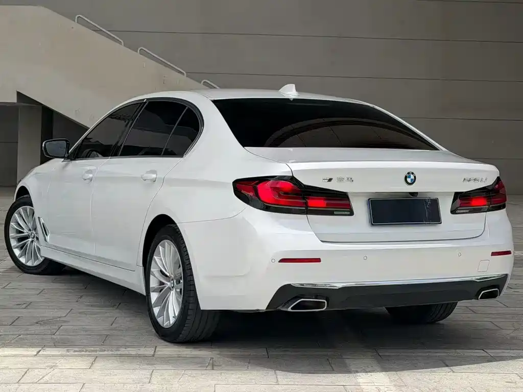 BMW 5 Series 5 2022 525Li Luxury
