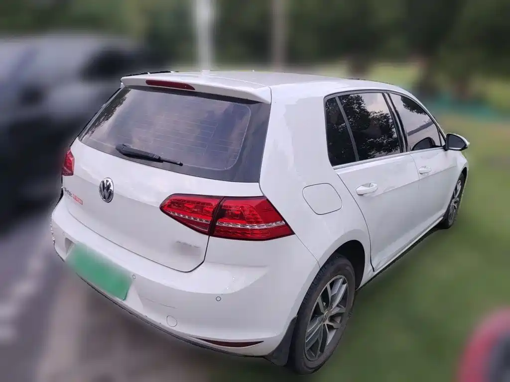 Volkswagen Golf — миниатюра 4