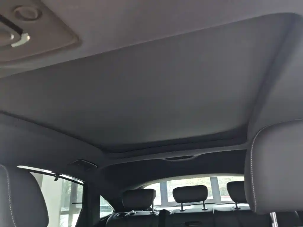 Audi Q5L Sportback — миниатюра 18