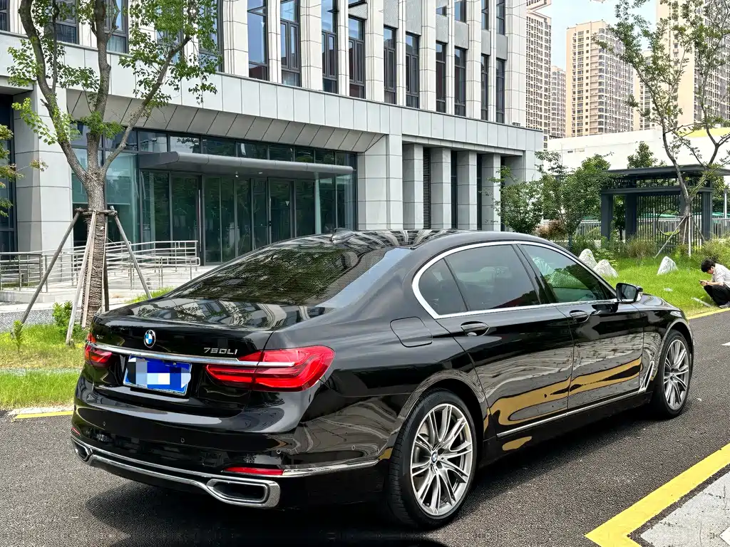 BMW 7 Series 7 2018 750Li xDrive M Sport