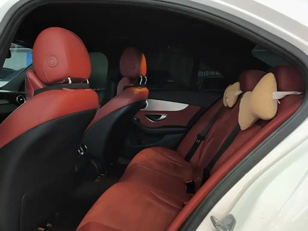 Mercedes-Benz C-Class — миниатюра 17