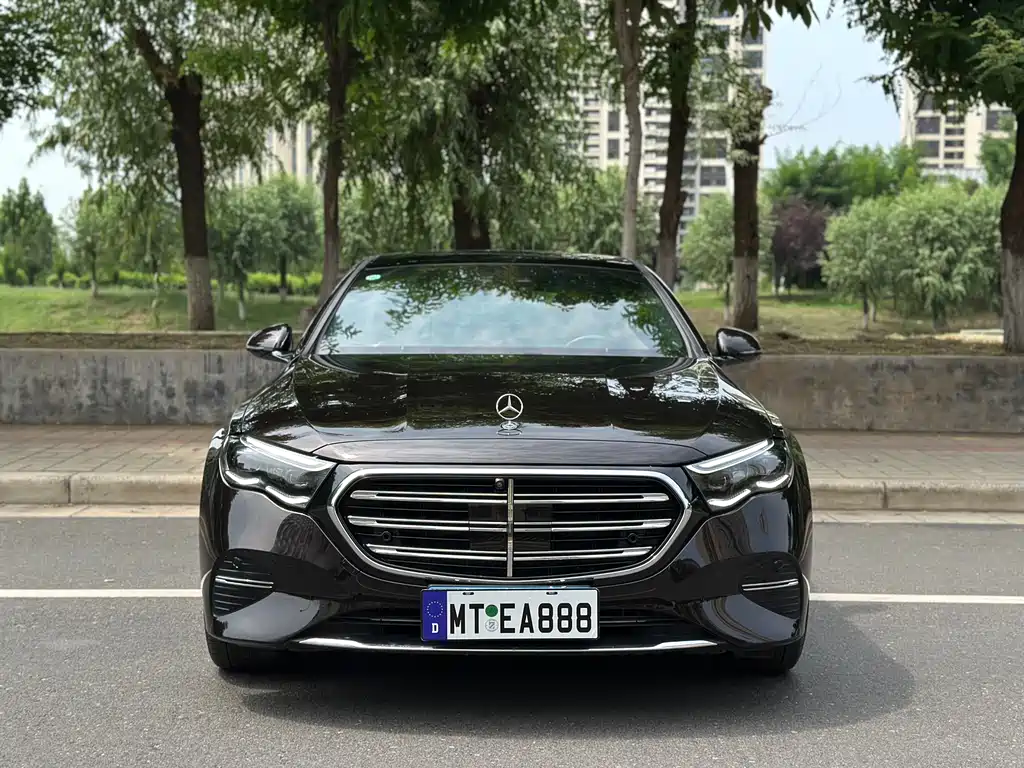 Mercedes-Benz E-Class E 2024 E 300 L Luxury
