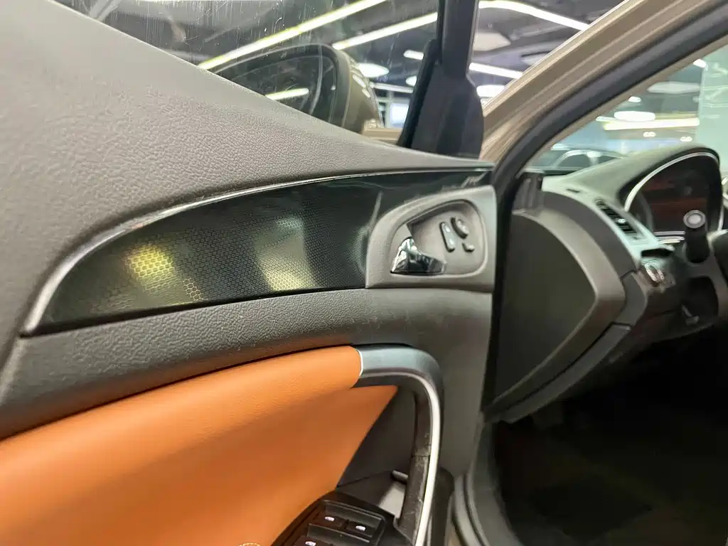 Buick Regal — миниатюра 13