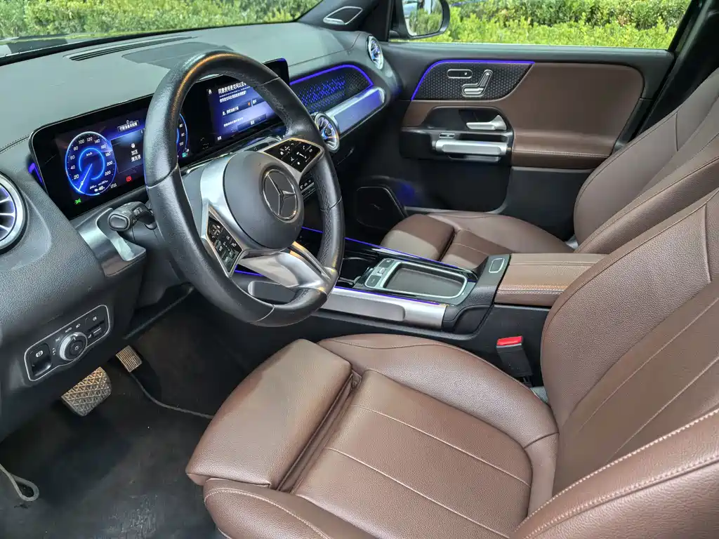 Mercedes-Benz EQB — миниатюра 10