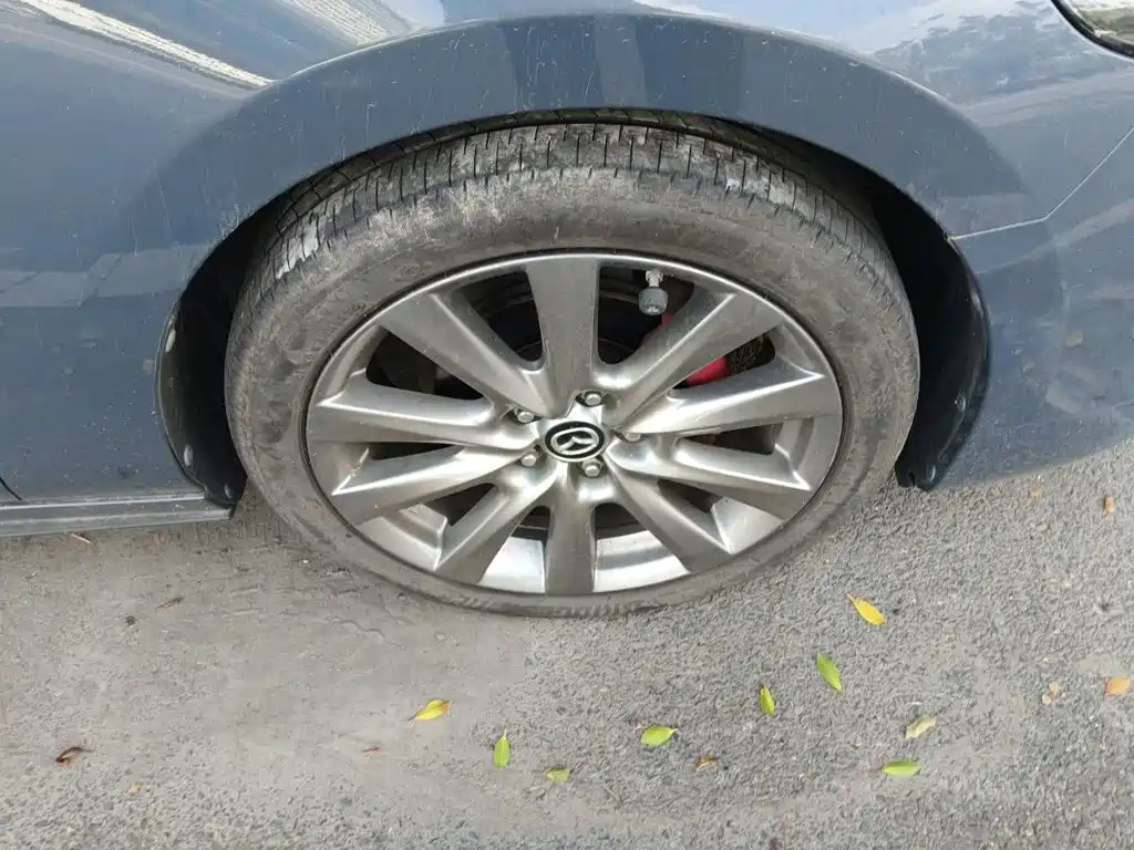 Mazda 3 Axela — миниатюра 24