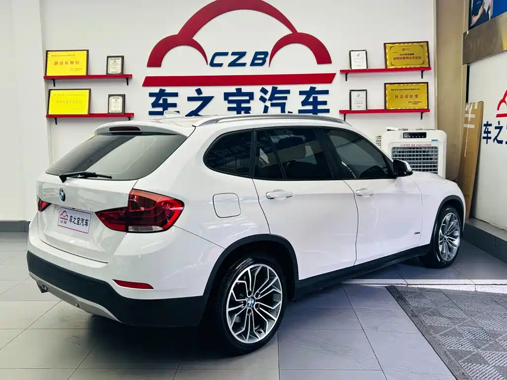 BMW X1 — миниатюра 5