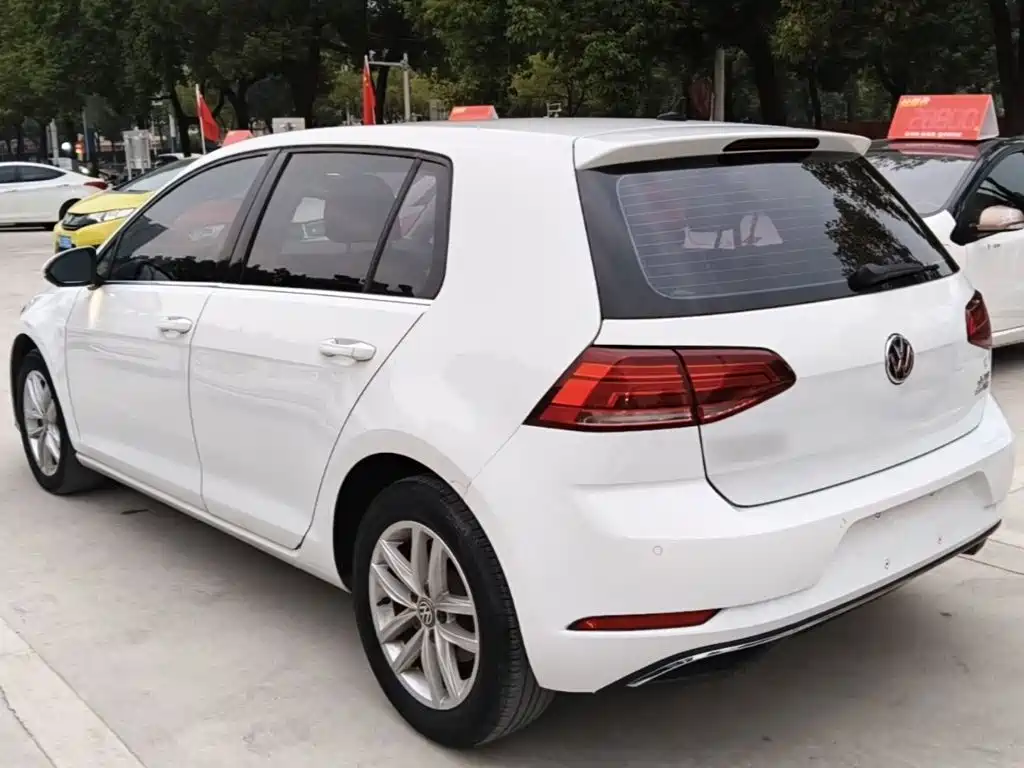 Volkswagen Golf — миниатюра 5