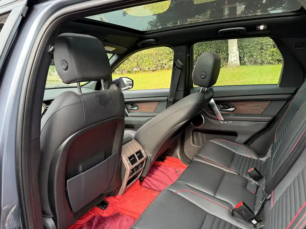 Land Rover Discovery Sport — миниатюра 11